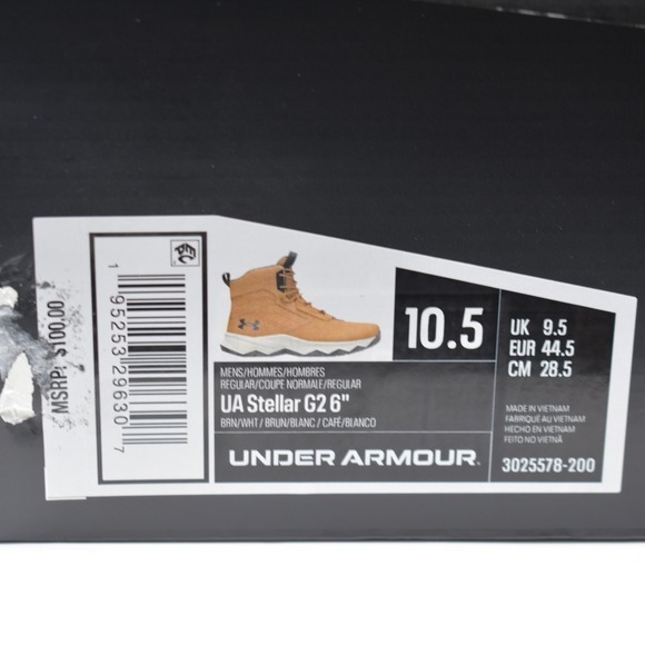 Under‎ Armour UA Stellar G2 6\